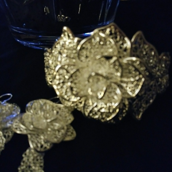 Jewelry - Picture 3 of 7